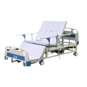 Cama eléctrica de 6 funciones SM para cuidado hospitalario y posicionamiento cómodo del paciente.